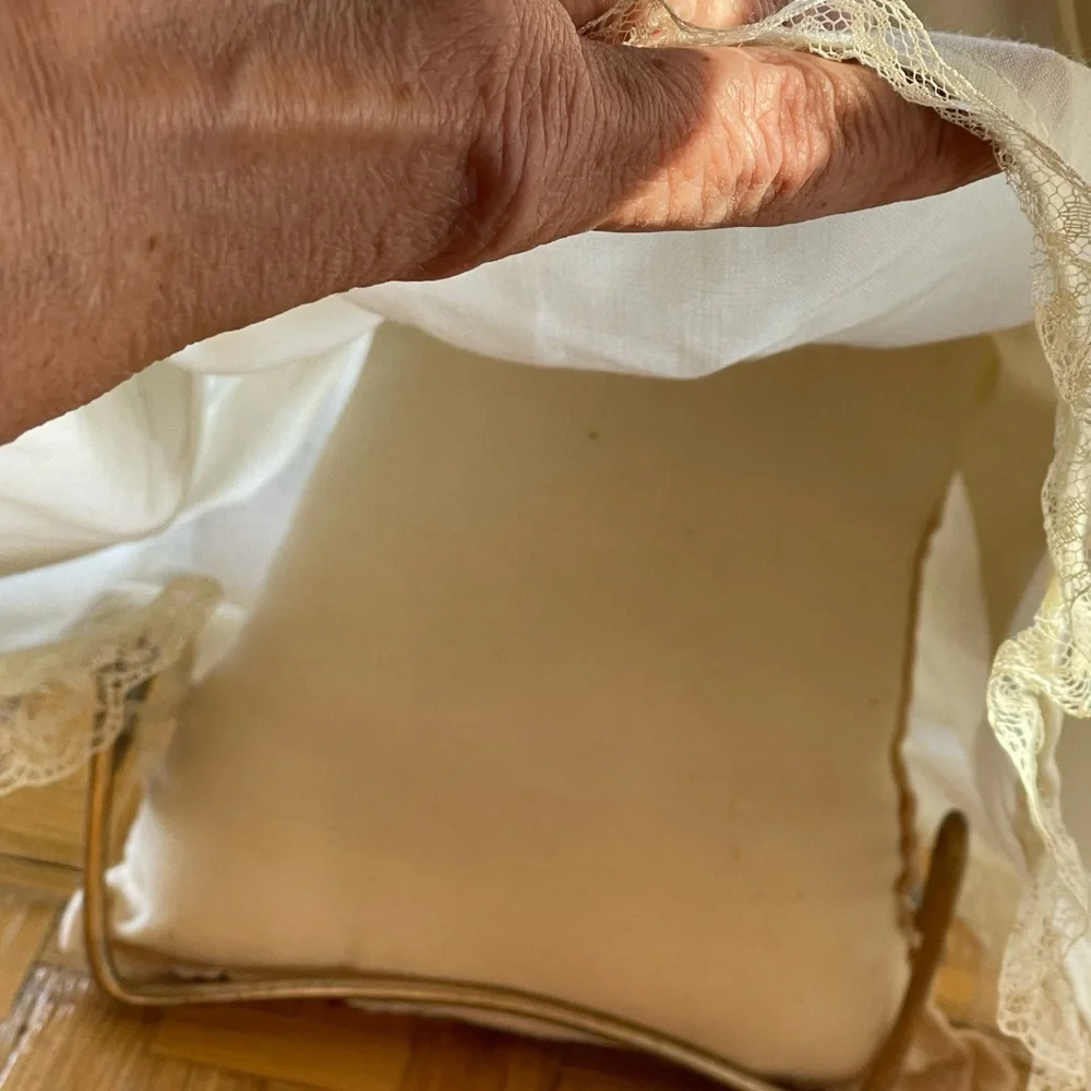 Folk art vintage bunny rag doll handmade - Picture 7 of 8